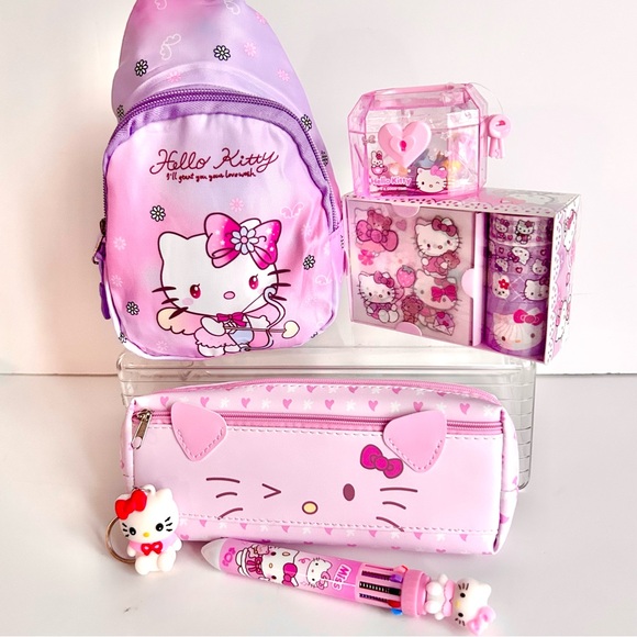 💖(HK323) Hello Kitty Adorable 6-Piece Crossbody pack Bundle! - Picture 10 of 10